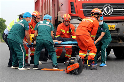 安吉沛县道路救援